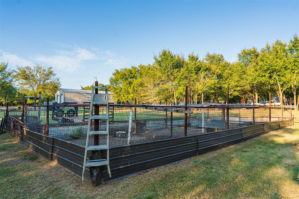 106080 N 3810 Road Property Photo 10