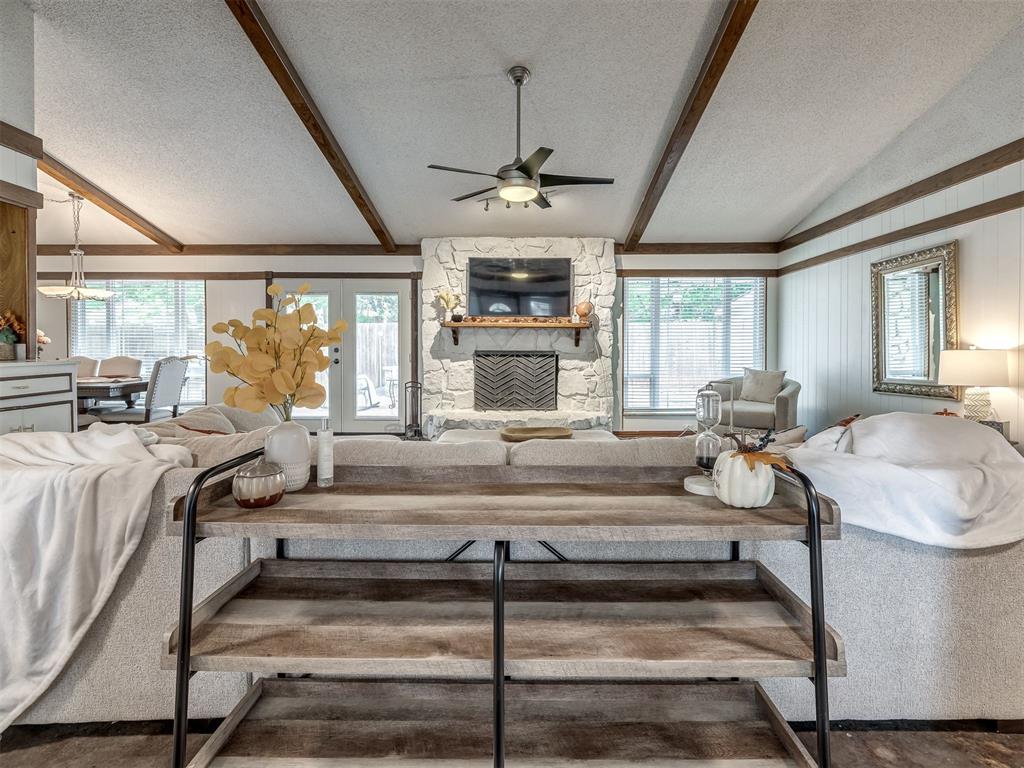 12016 Robinwood Place Property Photo 4