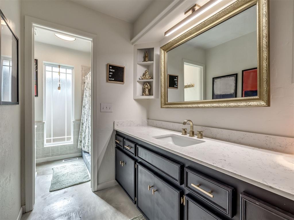 12016 Robinwood Place Property Photo 24