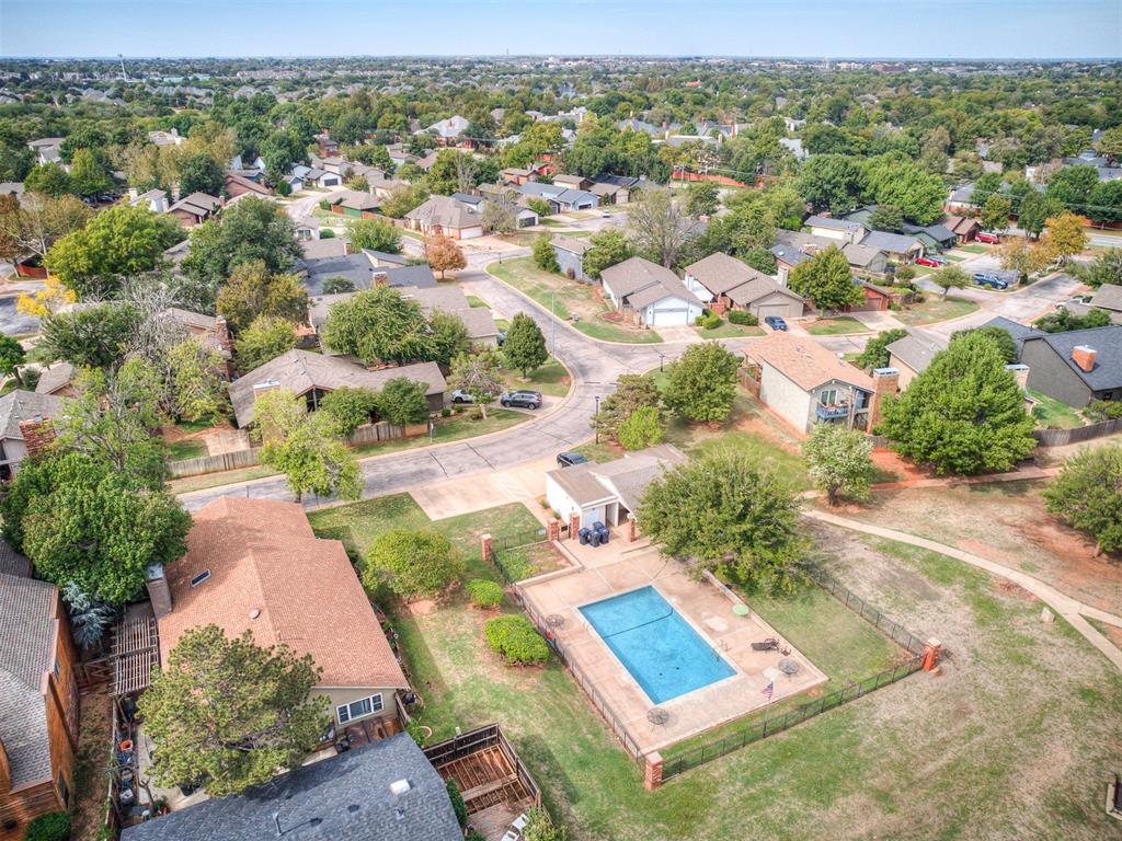 12016 Robinwood Place Property Photo 37
