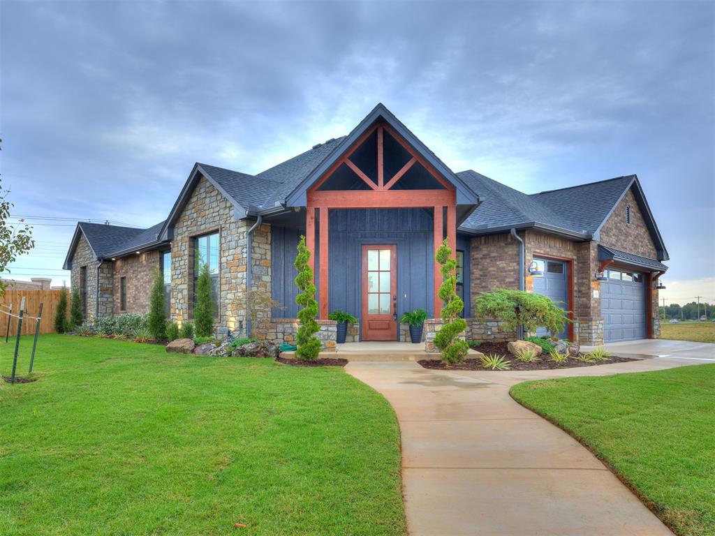 16100 Catalonia Place Property Photo 4