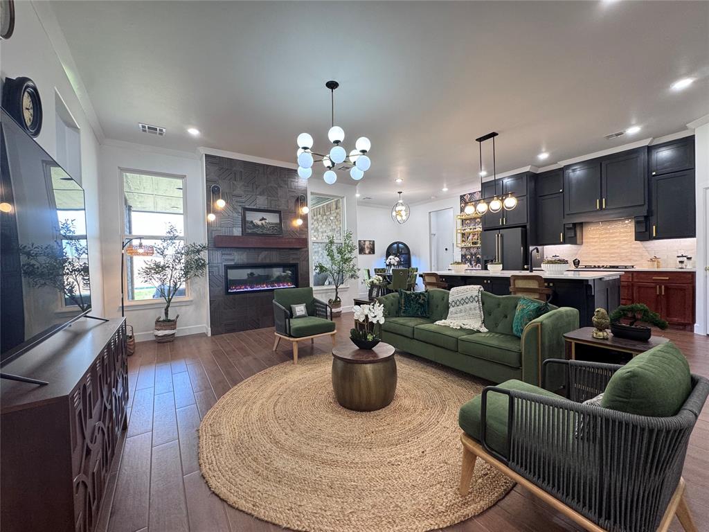 16100 Catalonia Place Property Photo 17
