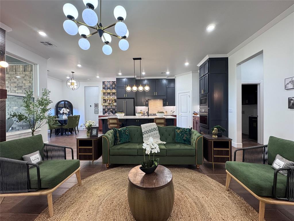 16100 Catalonia Place Property Photo 18