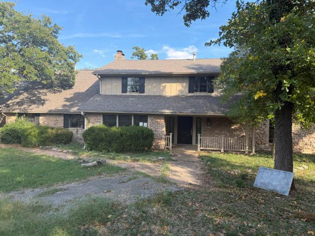 2100 S Coltrane Road Property Photo 1