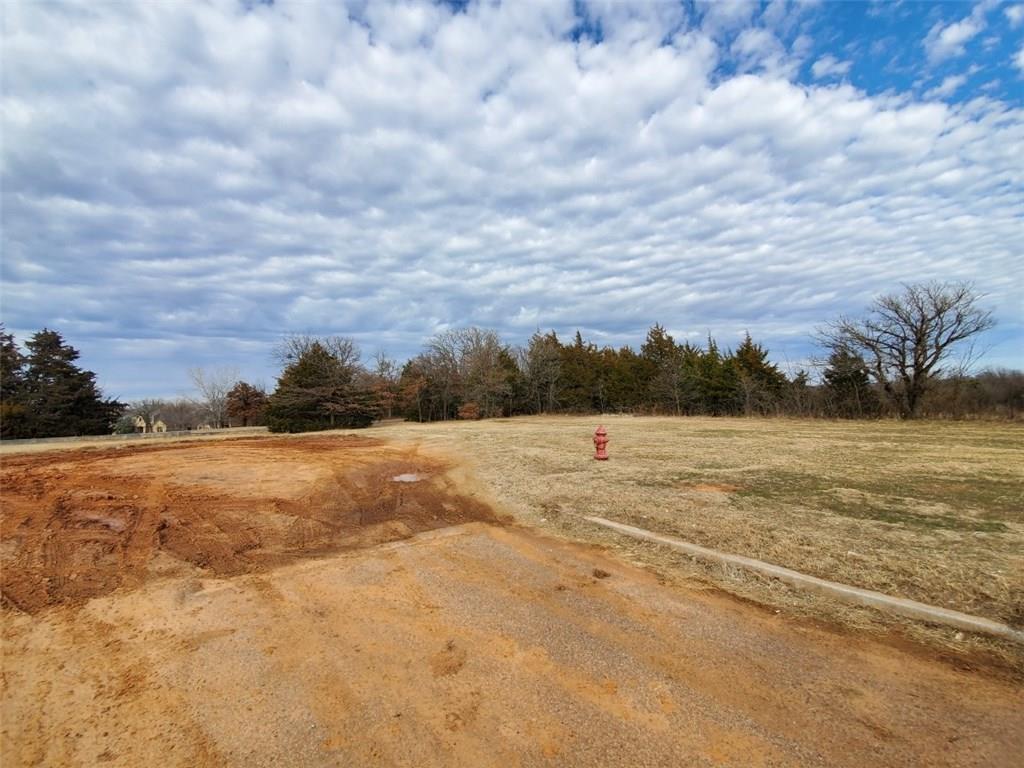 000 Private Road Property Photo 6