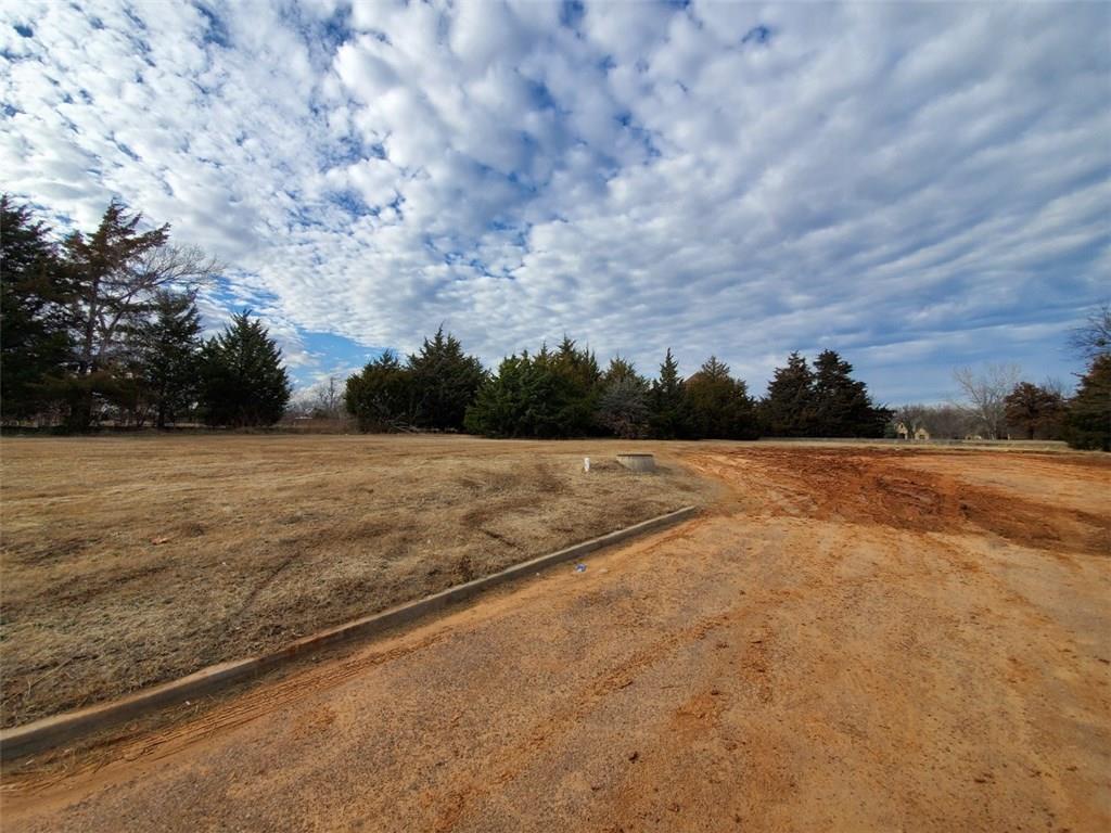 000 Private Road Property Photo 4