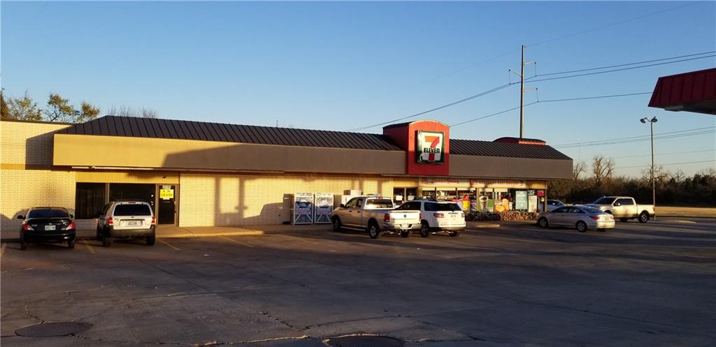 16500 N Western Avenue Property Photo 1