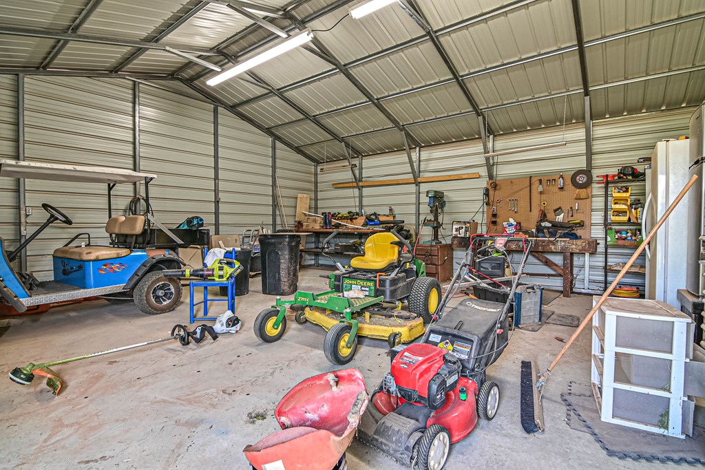 2904 N County Rd 1140 Property Photo 48