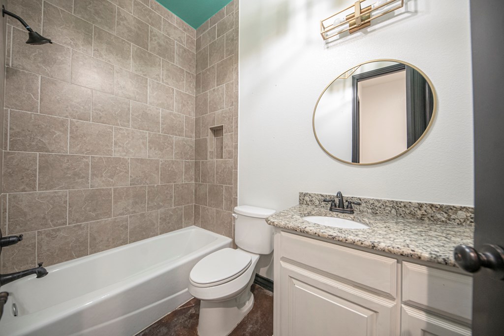 2507 N County Rd 1278 Property Photo 29