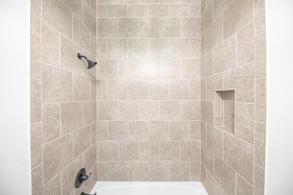 2507 N County Rd 1278 Property Photo 30