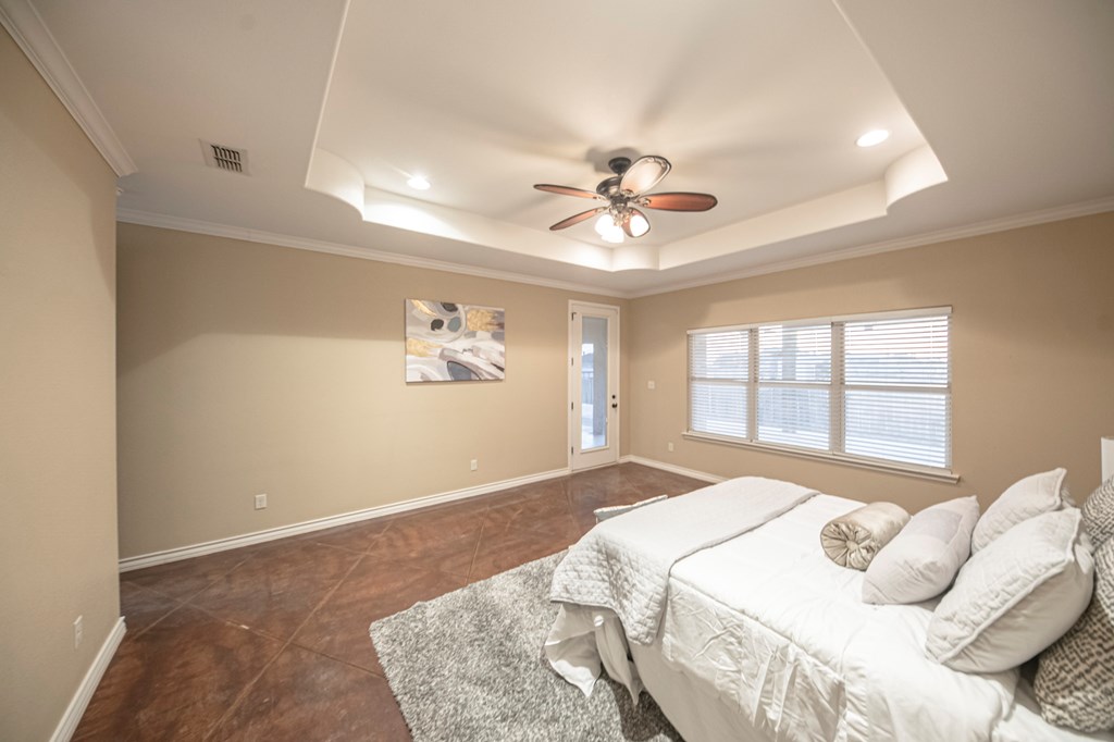 2507 N County Rd 1278 Property Photo 46