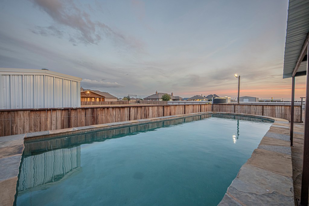 2507 N County Rd 1278 Property Photo 66