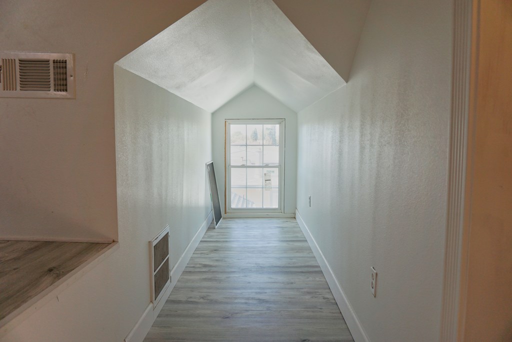 3217 Mariana Ave Property Photo 29