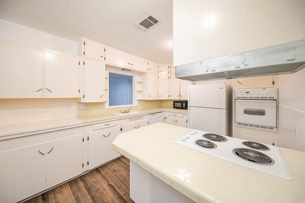 2109 Brunson Ave Property Photo 14