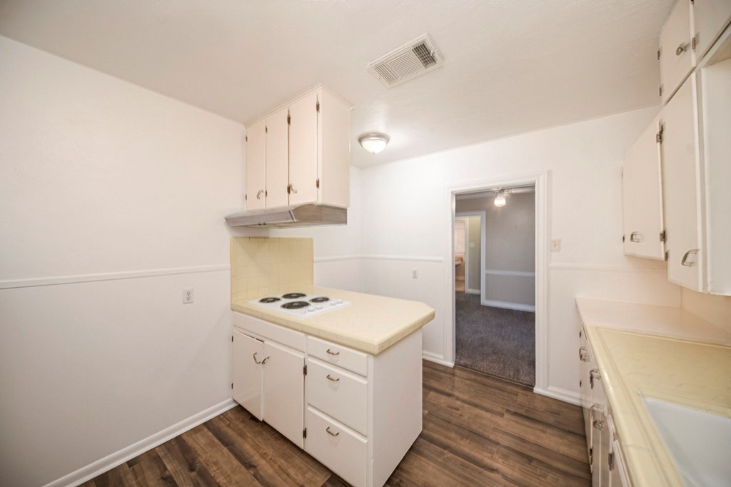 2109 Brunson Ave Property Photo 16