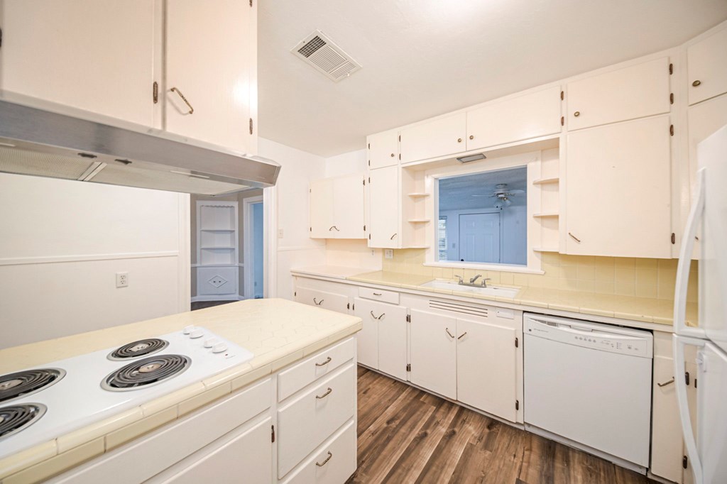 2109 Brunson Ave Property Photo 17