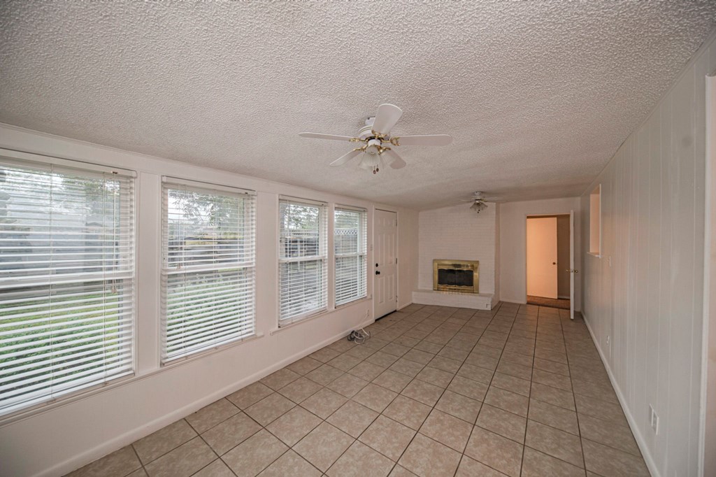 2109 Brunson Ave Property Photo 19