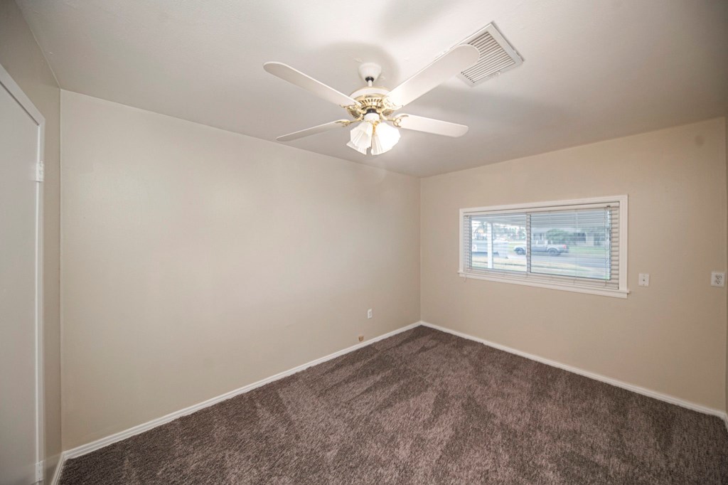 2109 Brunson Ave Property Photo 24