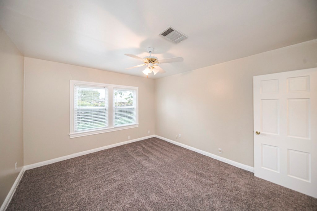 2109 Brunson Ave Property Photo 33