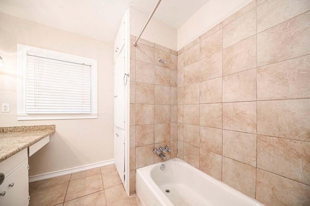 2109 Brunson Ave Property Photo 34