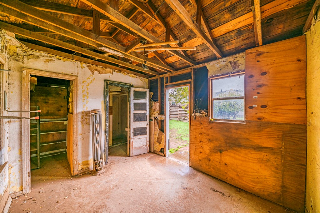 2109 Brunson Ave Property Photo 52