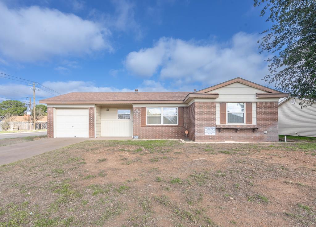 4628 Bowie Dr Property Photo 1