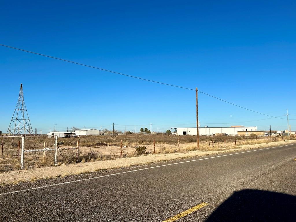 0 N I-10 Property Photo 1