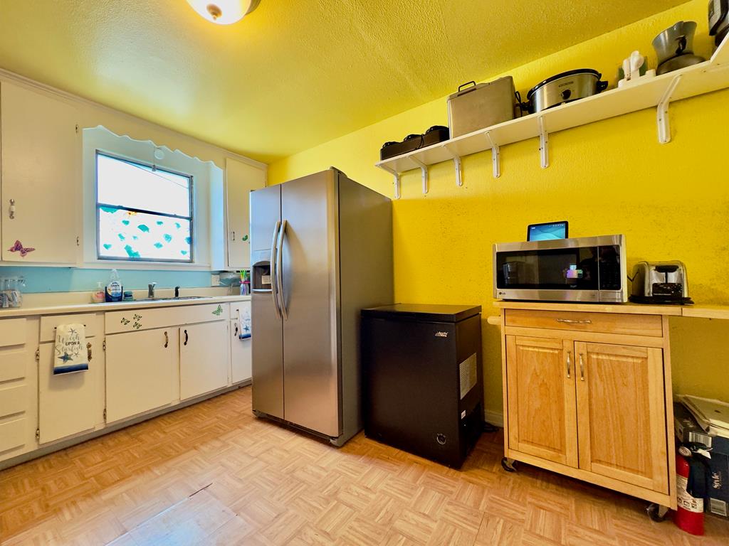 909 N St. Paul Property Photo 20