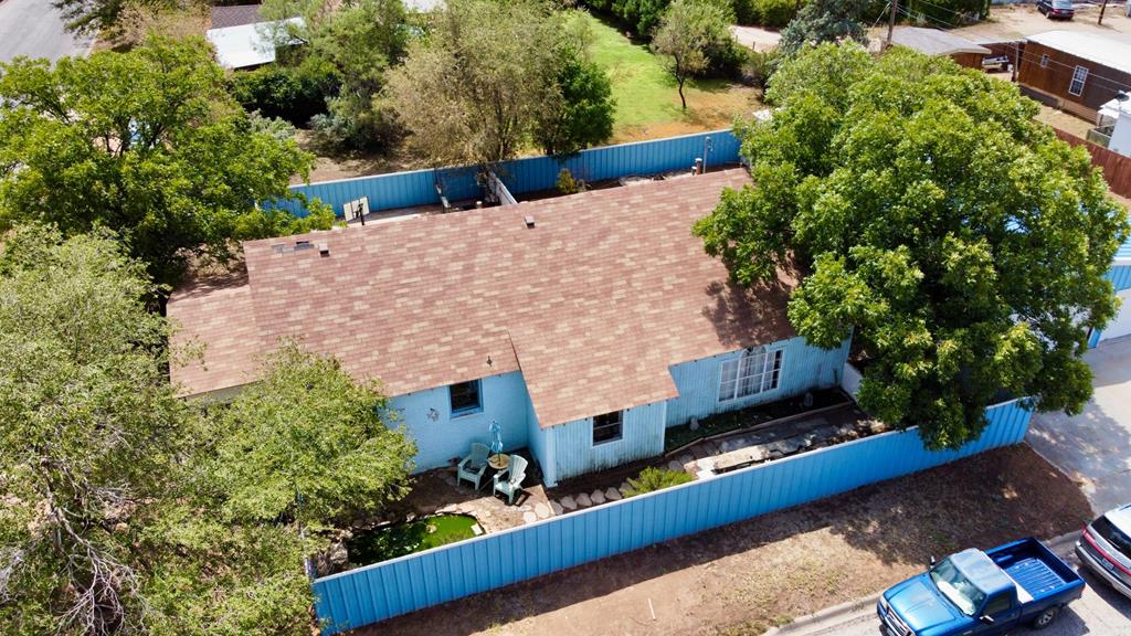 909 N St. Paul Property Photo 30