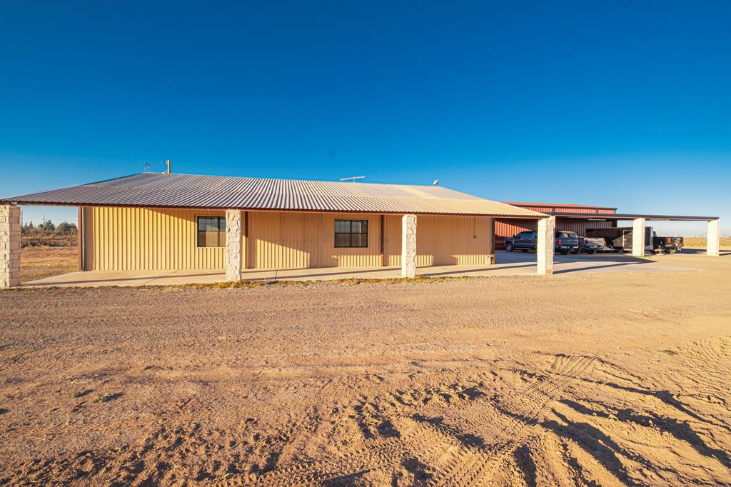 39 T4s Real Estate Listings Main Image