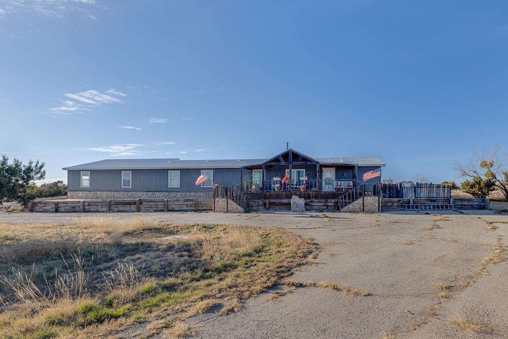 7510 Brandon Rd Property Photo