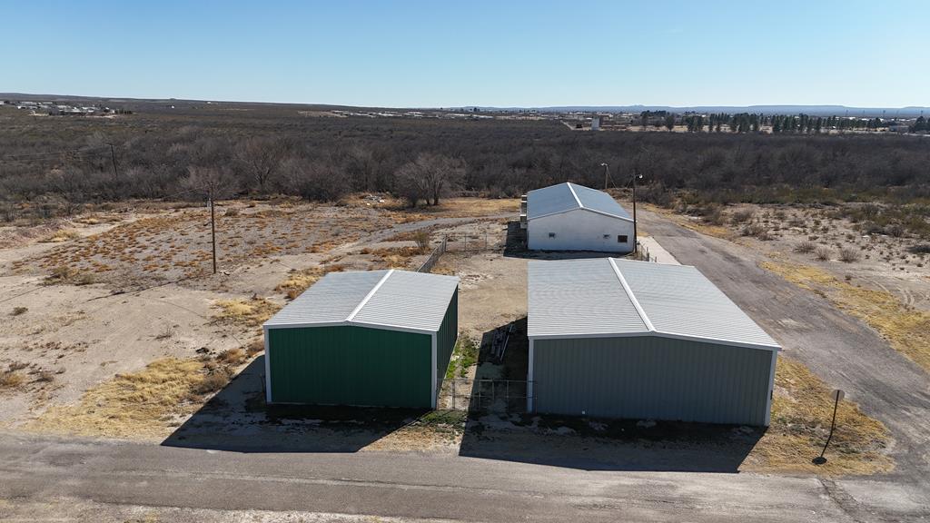 600 N Urias Property Photo 1
