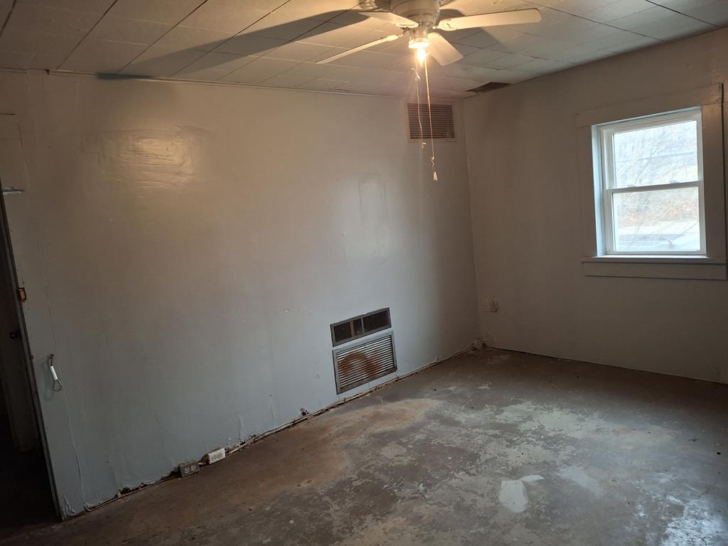 1411 25th St Property Photo 20