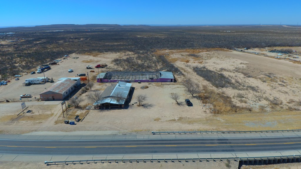 1103 N Hwy 385 Property Photo 6