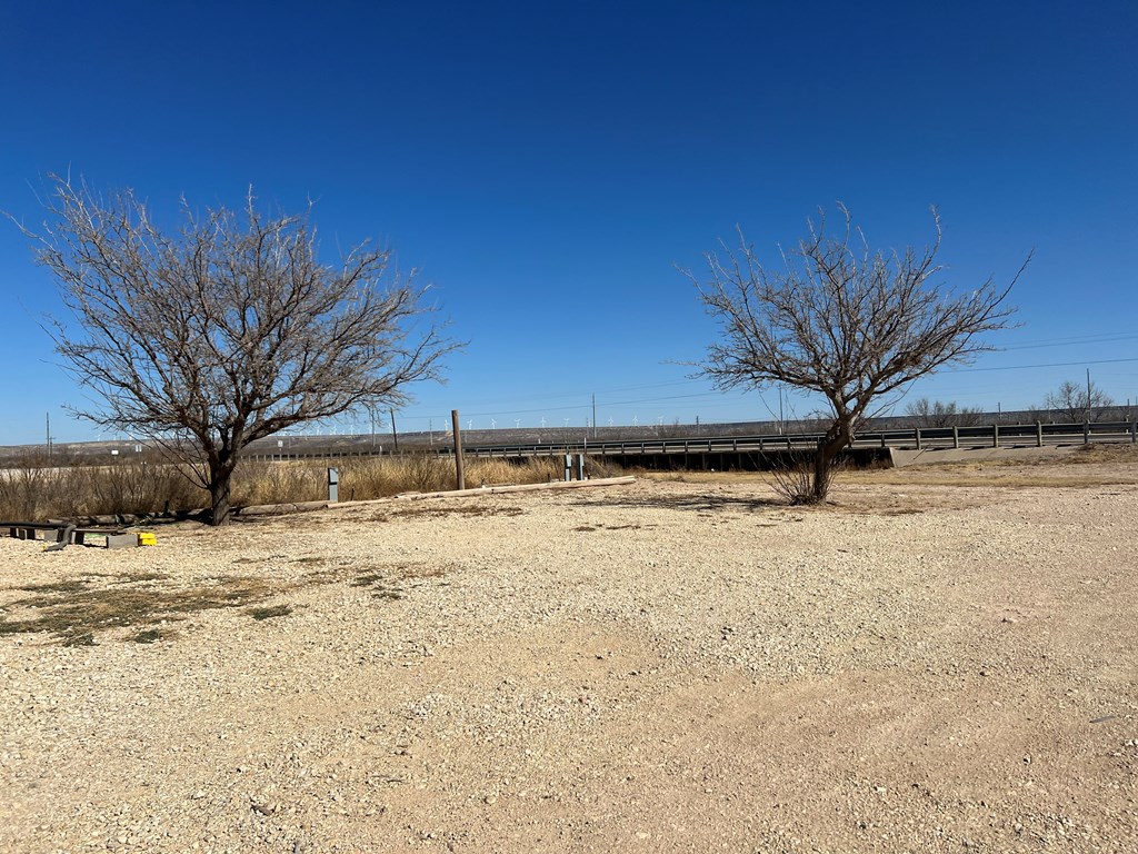 1103 N Hwy 385 Property Photo 17
