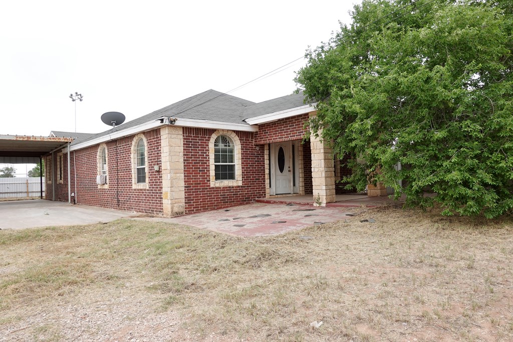 1311 Mulberry Property Photo 2