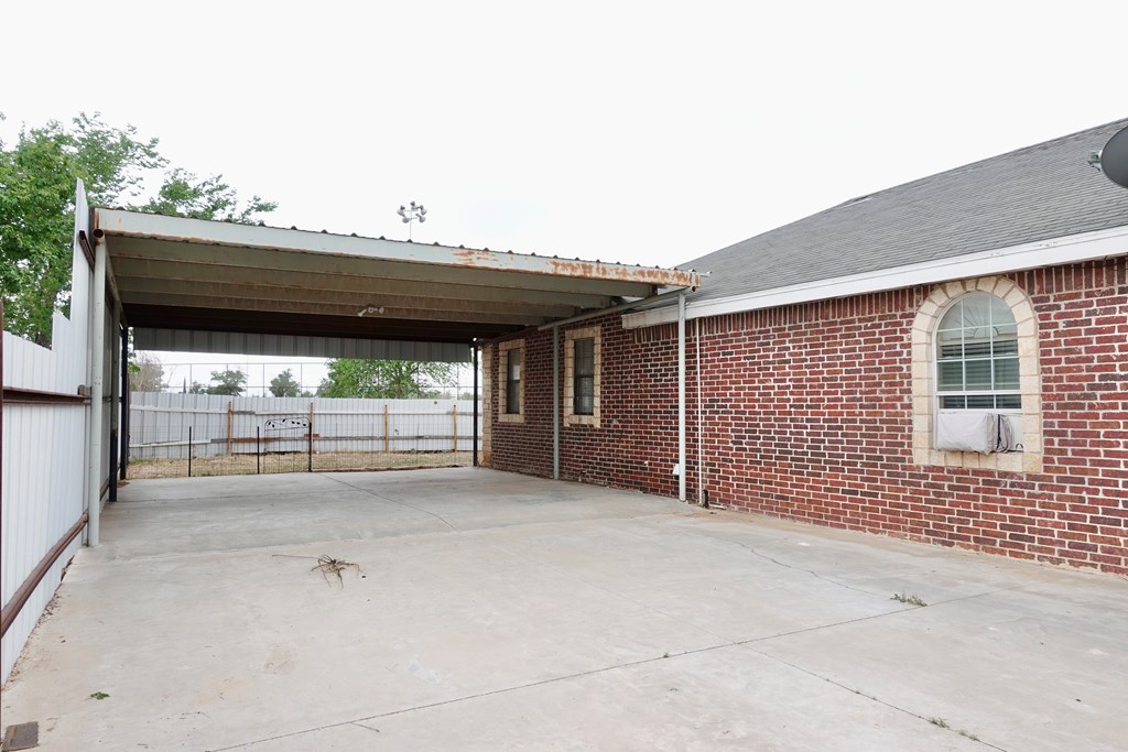 1311 Mulberry Property Photo 5