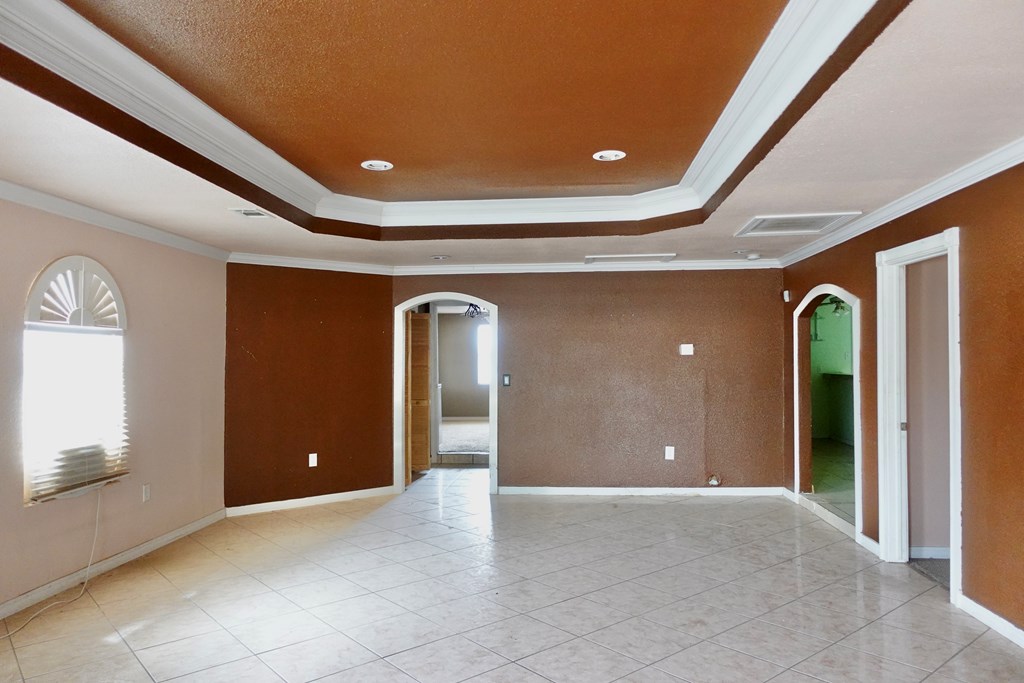 1311 Mulberry Property Photo 8