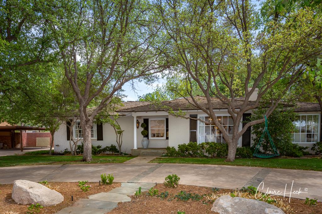1509 Bedford Dr Property Photo