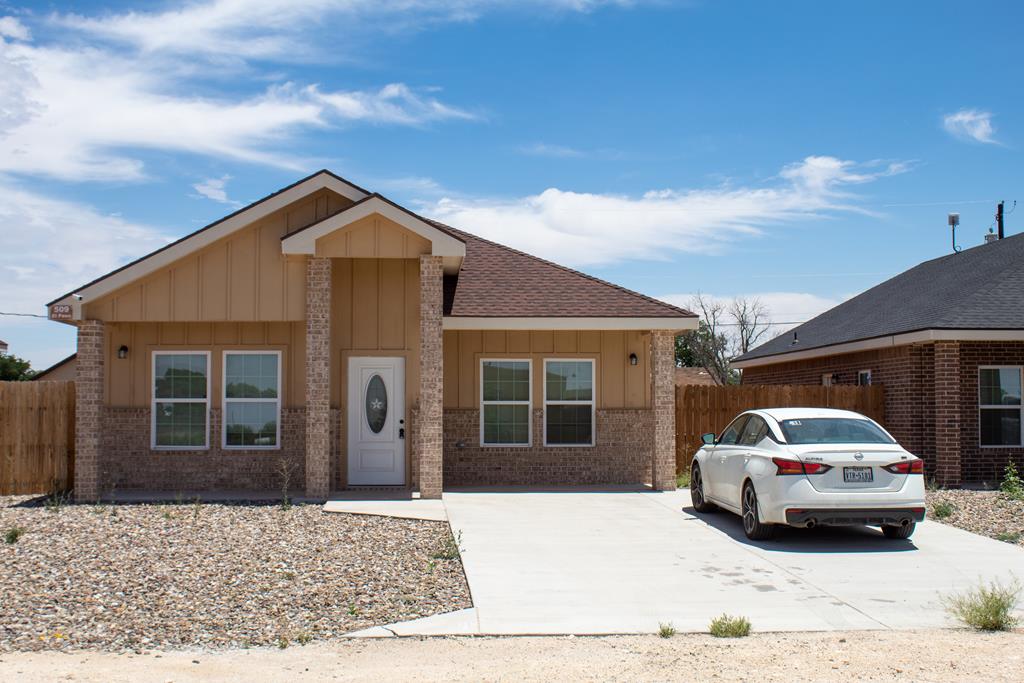 509 El Paso Property Photo 1