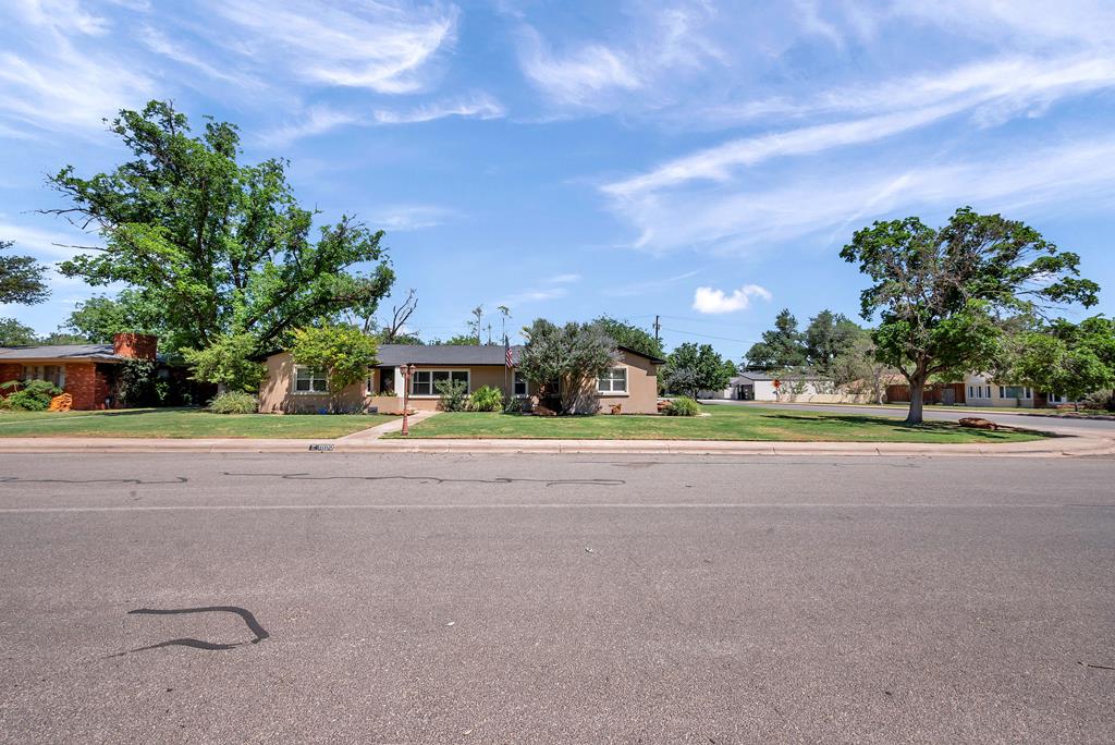 1600 W Kansas Property Photo