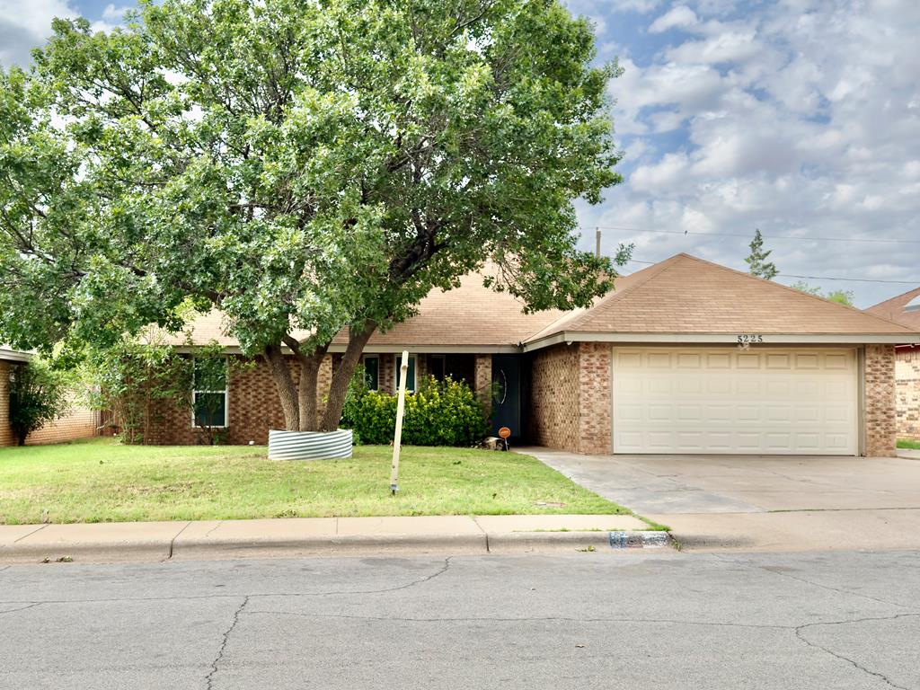 5225 Brazos St Property Photo 1