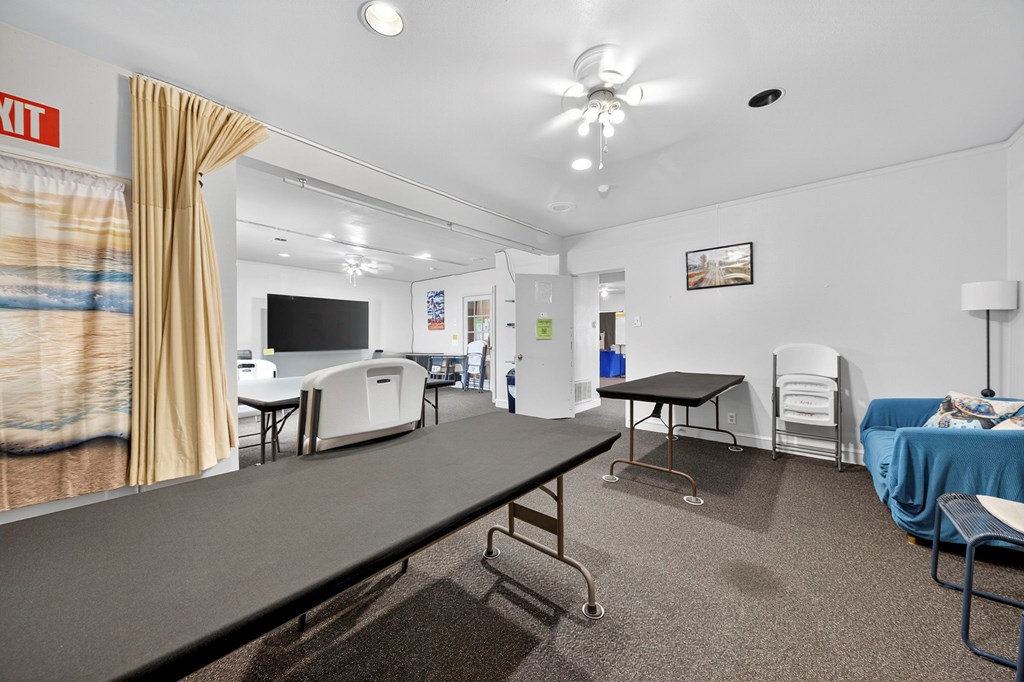 1601 W Texas Ave Property Photo 27