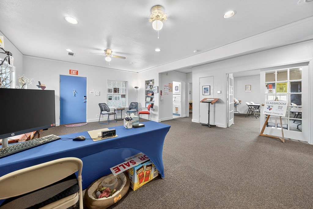 1601 W Texas Ave Property Photo 36