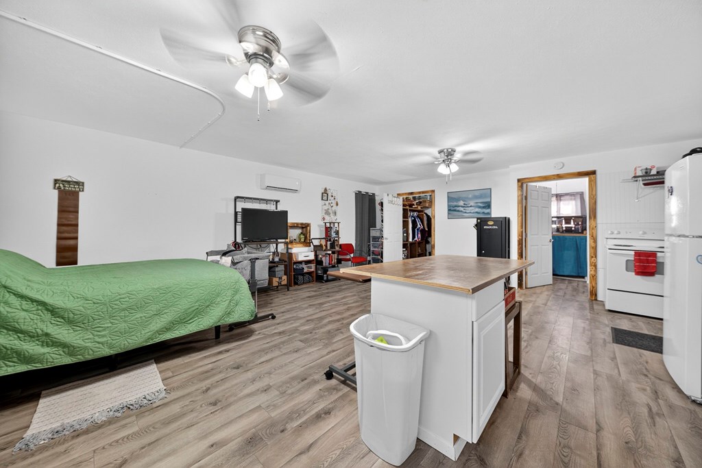 1601 W Texas Ave Property Photo 46