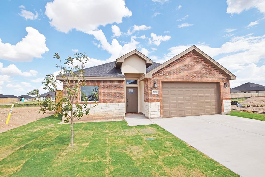 8660 Pamplona Pl Property Photo 1
