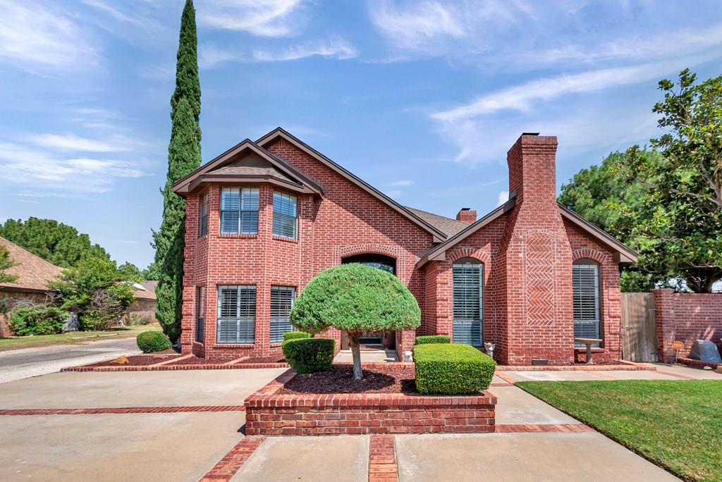 1801 Devonshire Court Property Photo 2