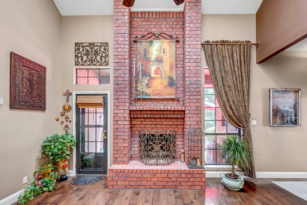 1801 Devonshire Court Property Photo 29