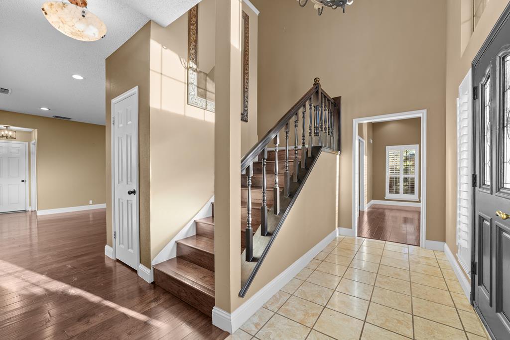 1801 Devonshire Court Property Photo 42