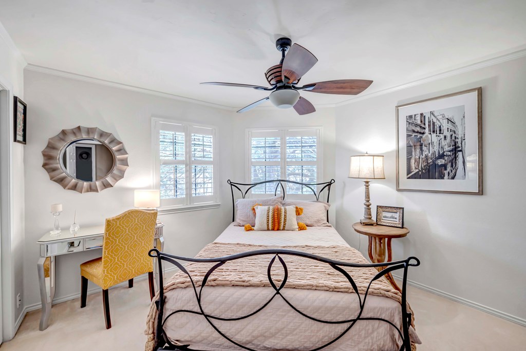 1801 Devonshire Court Property Photo 59